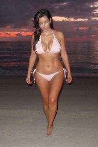 Kim Kardashian In Sexy Peach Bikini 03