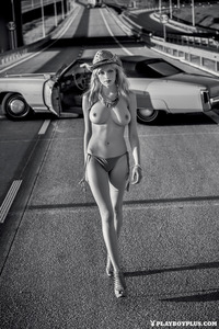 Olga Niedzielska in Playboy Poland 01